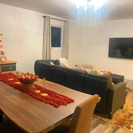 Private Cottage With Huge Private Dog Park! Barrys Bay Экстерьер фото